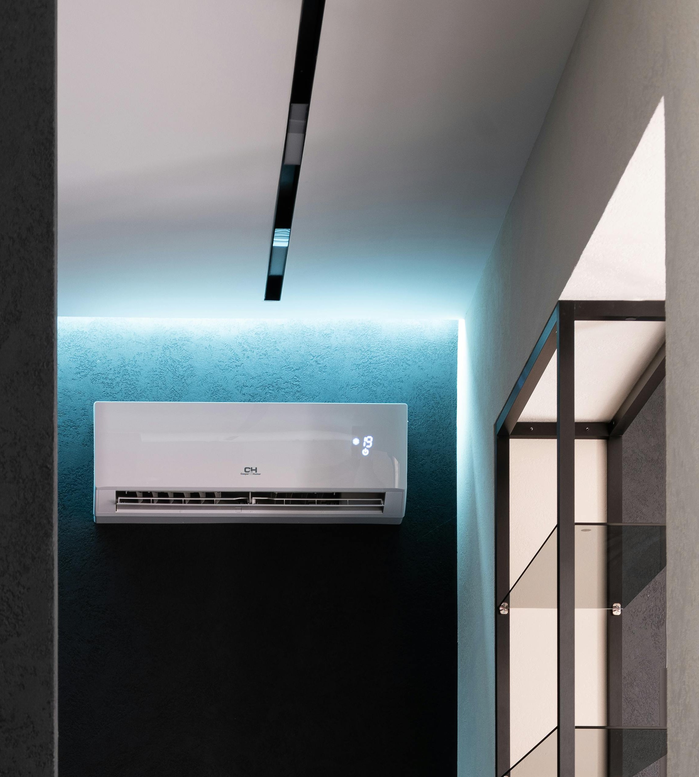 Moderne Klimaanlage an der Wand